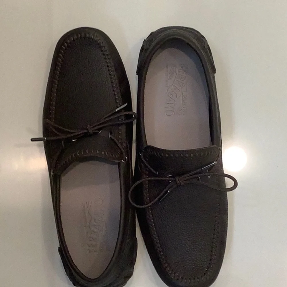 Men's Salvatore Ferragamo like new - Picture 1 of 16